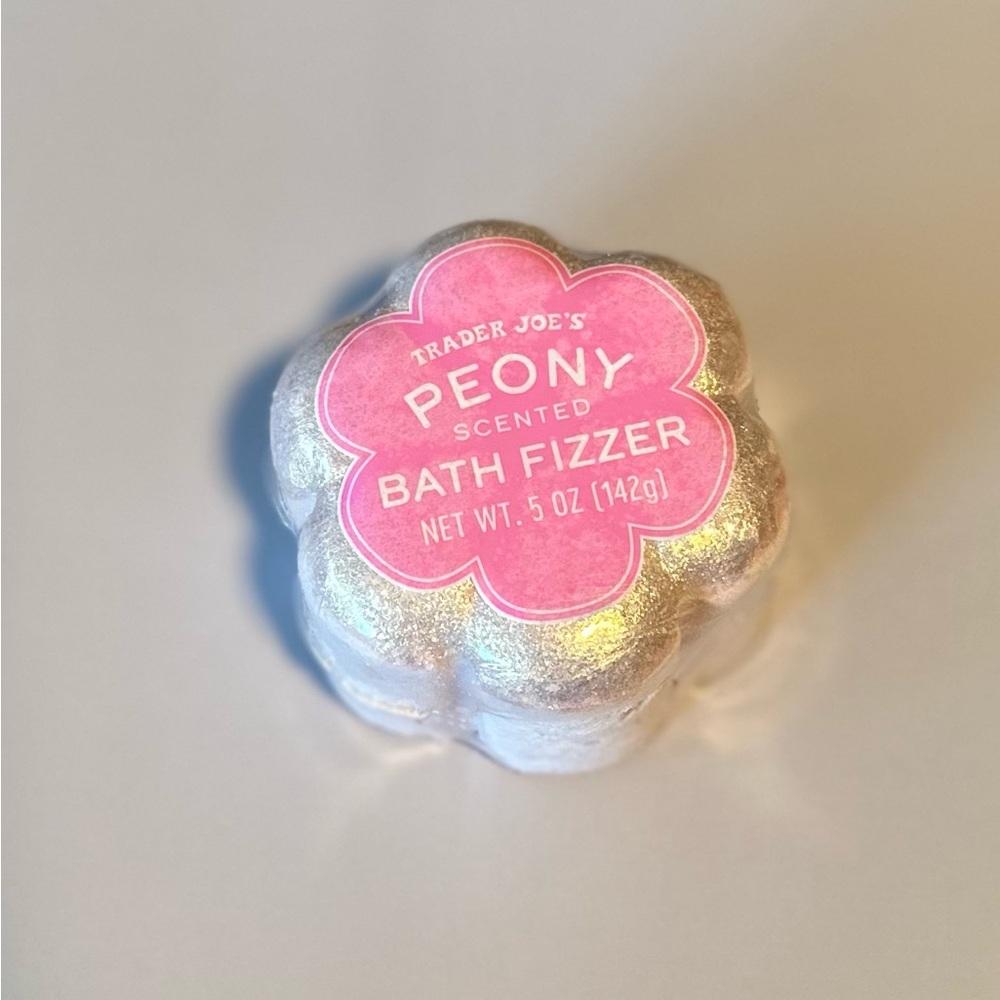 Trader Joe’s Peony Scented Bath Fizzer Sealed Flower Shape Spa .5 oz | 142g